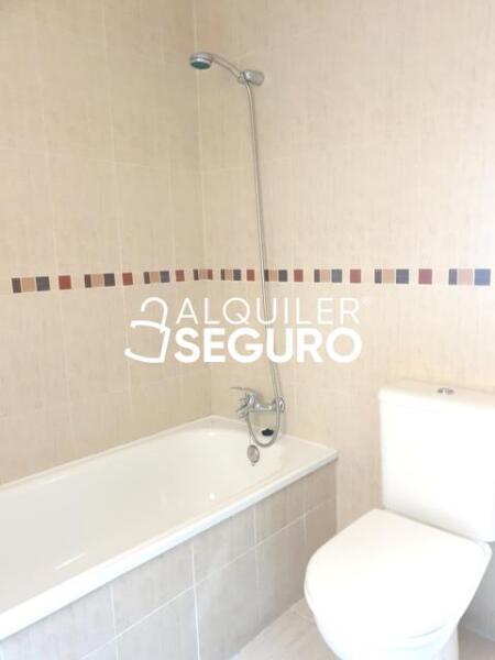 Piso en Calle Francisco Herrera , SESEÑA TOLEDO