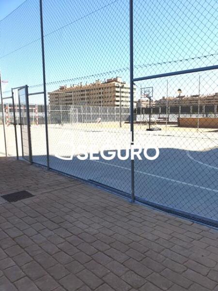 Piso en Calle Francisco Herrera , SESEÑA TOLEDO