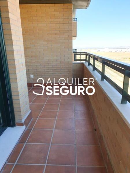 Piso en Calle Francisco Herrera , SESEÑA TOLEDO