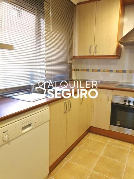 Piso en Calle Francisco Herrera , SESEÑA TOLEDO