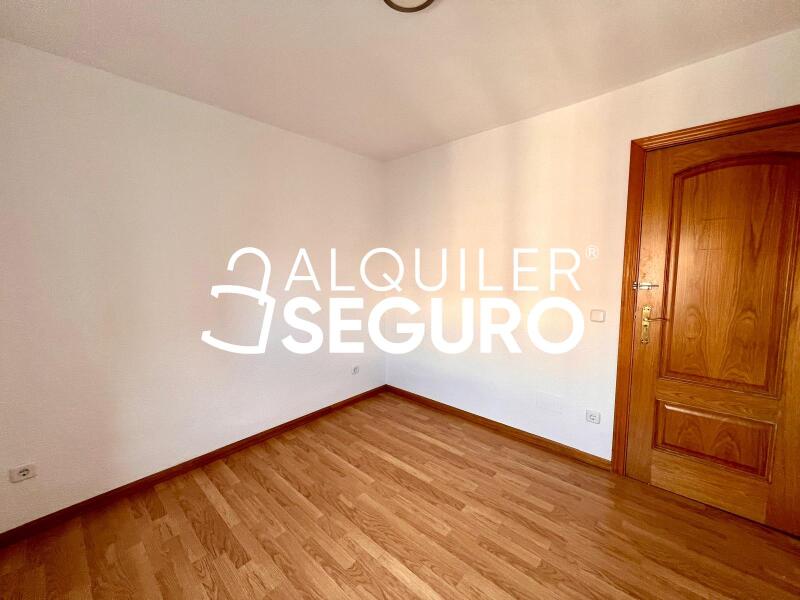 Inmueble en Plaza de Verín , MADRID