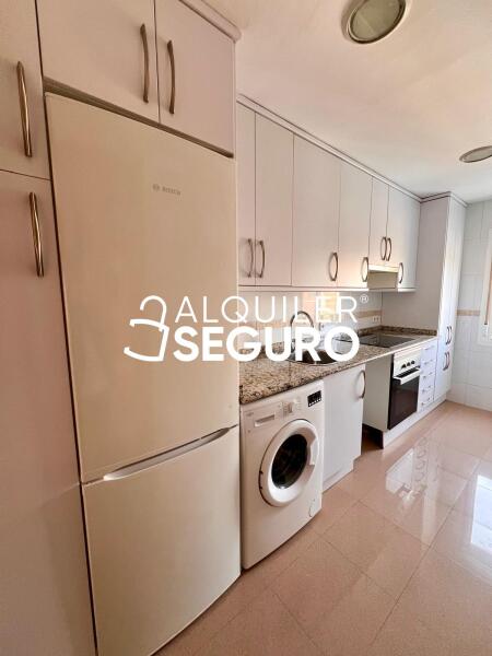 Inmueble en Plaza de Verín , MADRID