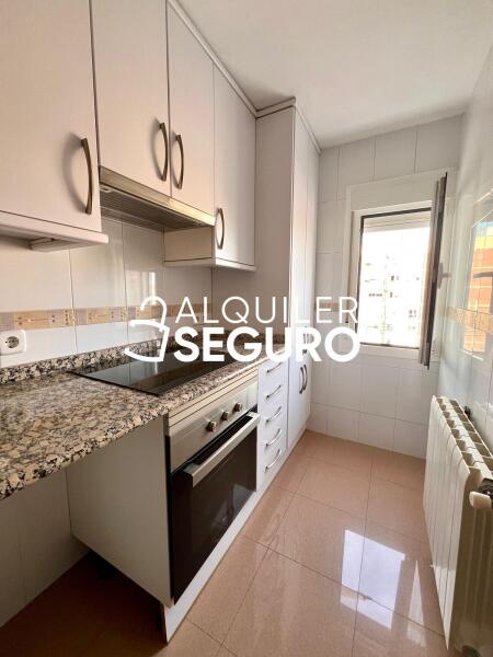 Inmueble en Plaza de Verín , MADRID