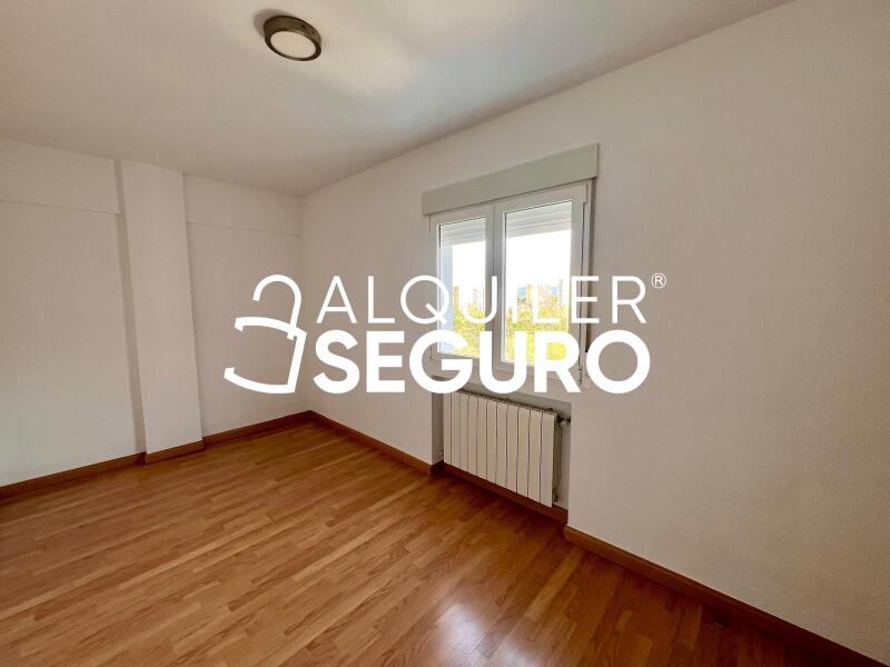 Inmueble en Plaza de Verín , MADRID