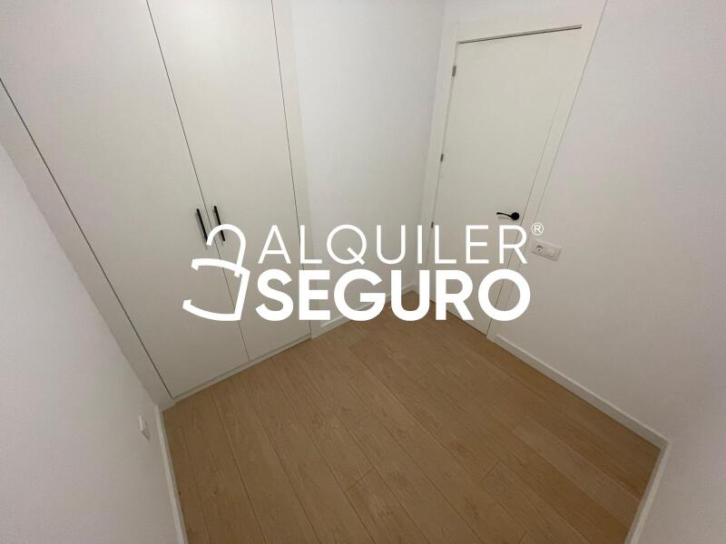 Inmueble en Avenida de Tenerife, MADRID