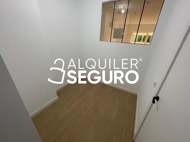 Inmueble en Avenida de Tenerife, MADRID