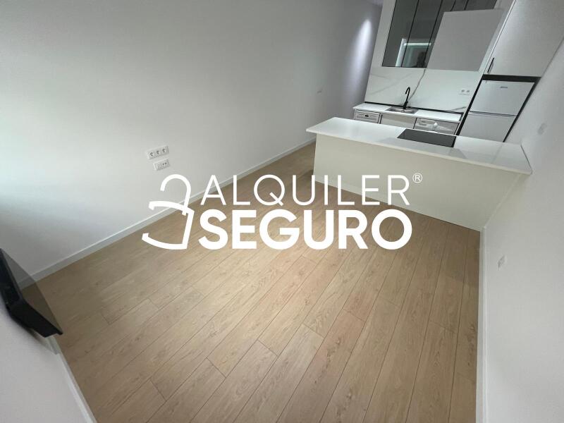 Inmueble en Avenida de Tenerife, MADRID