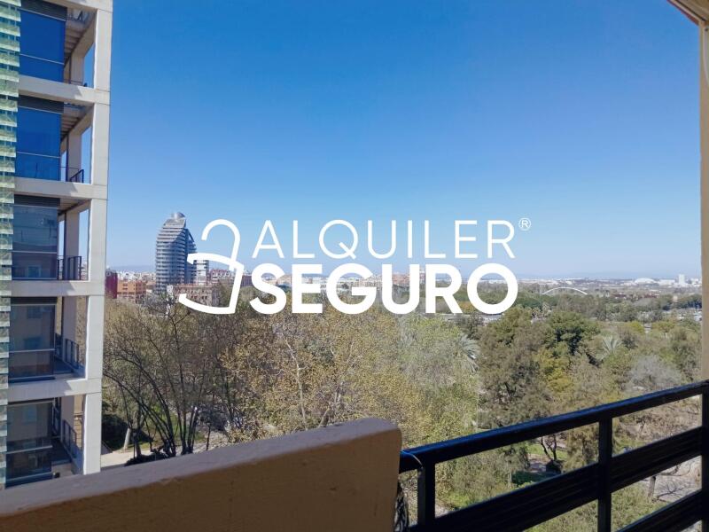 Inmueble en Calle Democracia , VALENCIA