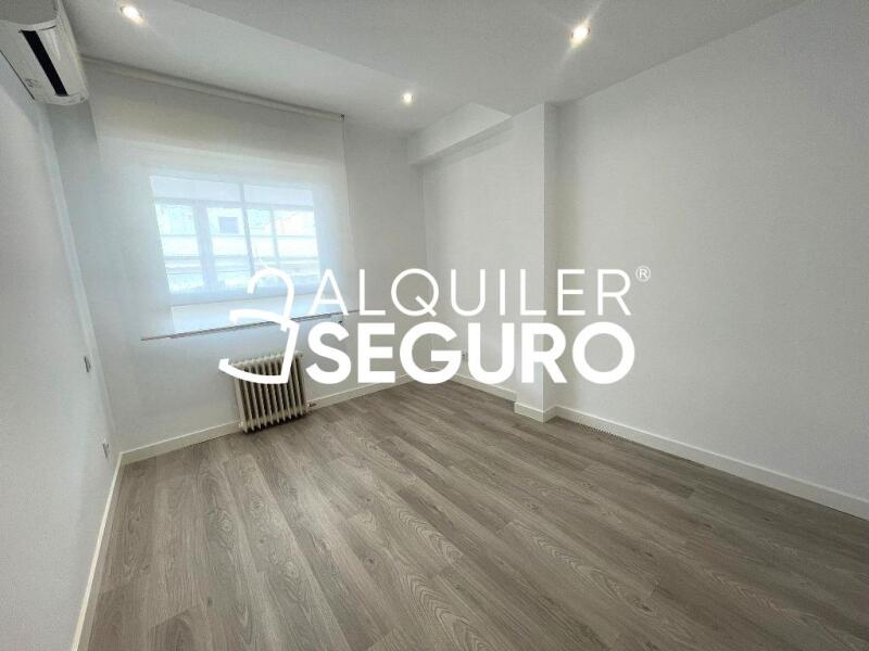 Piso en Calle de Agustin Duran  , MADRID MADRID