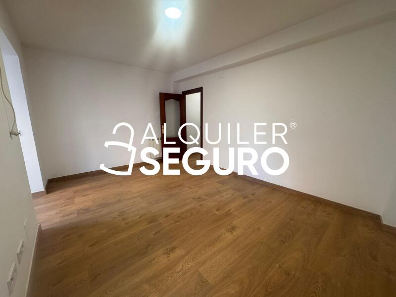 Inmueble en Calle Valmojado, MADRID