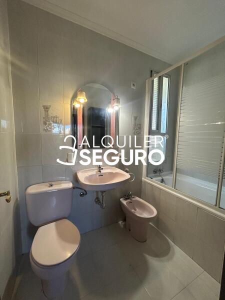 Inmueble en Plaza Pedro Blas, MADRID