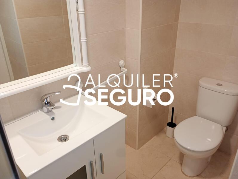 Inmueble en Avenida Gamonal, MÁLAGA