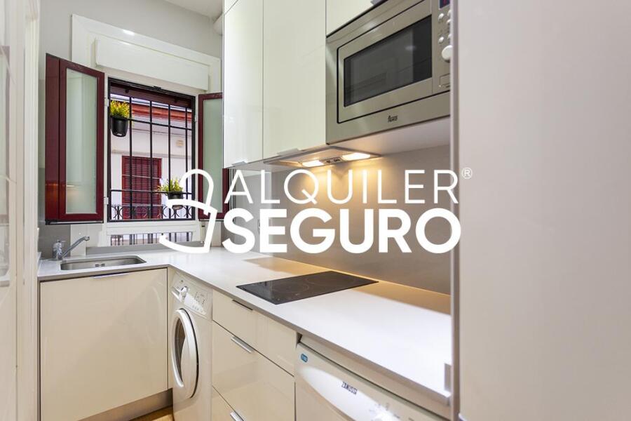 Piso en Calle del Divino Pastor, MADRID MADRID