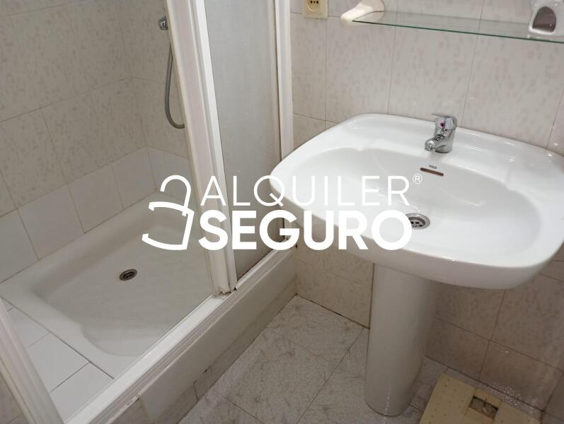 Piso en Avenida Carlota Alessandri, TORREMOLINOS MÁLAGA