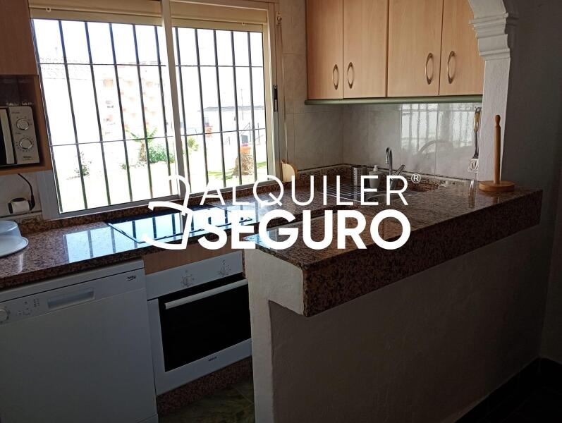 Piso en Avenida Carlota Alessandri, TORREMOLINOS MÁLAGA