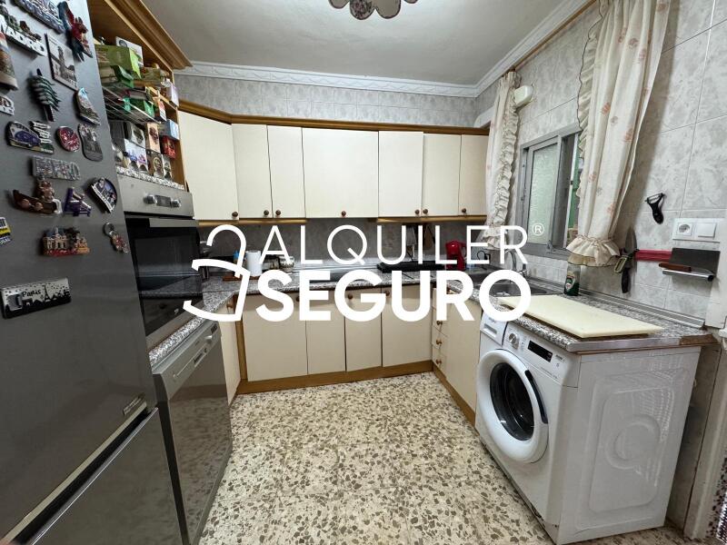 Piso en Calle Marbella, CARTAMA MÁLAGA