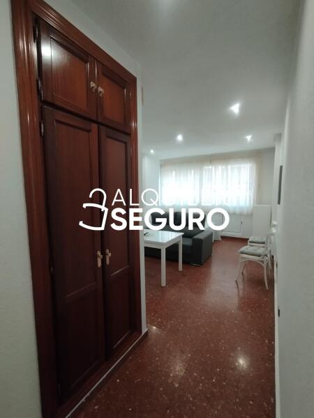 Piso en Avenida Matias Saez de Tejada , FUENGIROLA MÁLAGA