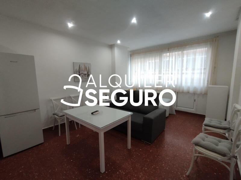 Piso en Avenida Matias Saez de Tejada , FUENGIROLA MÁLAGA