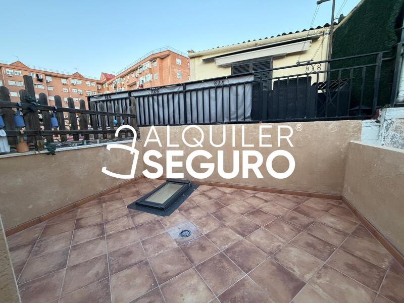 Piso en Calle Santa Ana, ARGANDA DEL REY MADRID