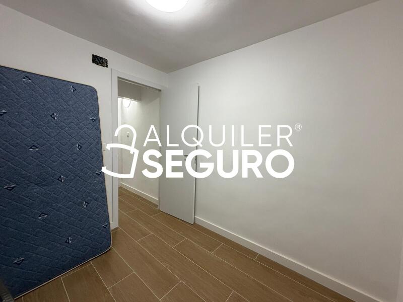 Piso en Calle Santa Ana, ARGANDA DEL REY MADRID