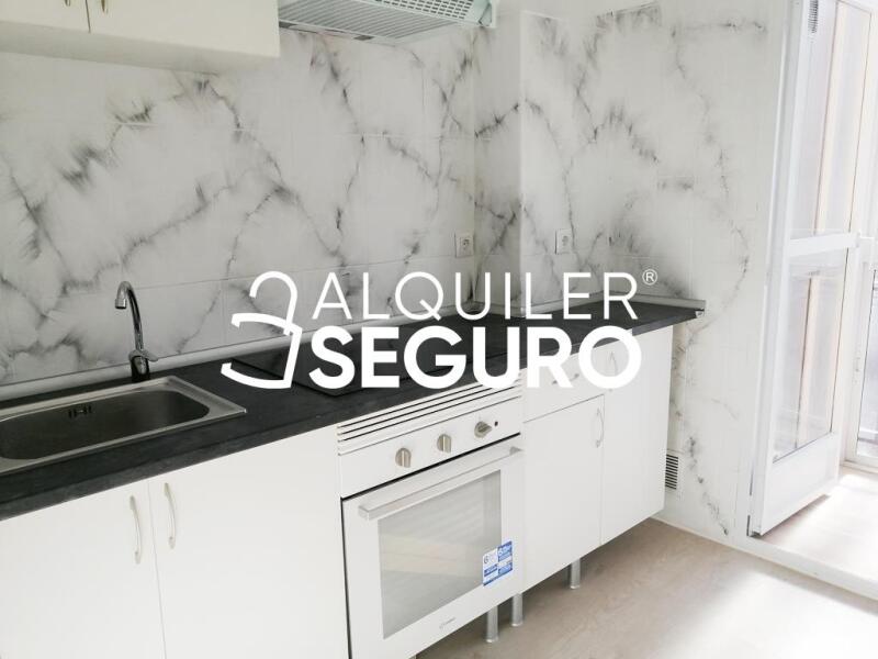 Piso en Avenida de Buenos Aires, MADRID MADRID