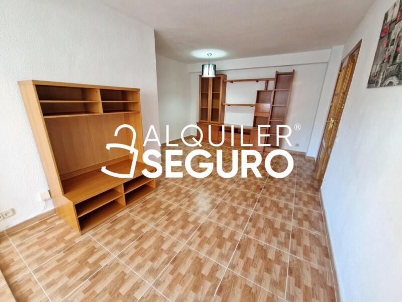 Inmueble en Calle Simón Hernandez, MADRID