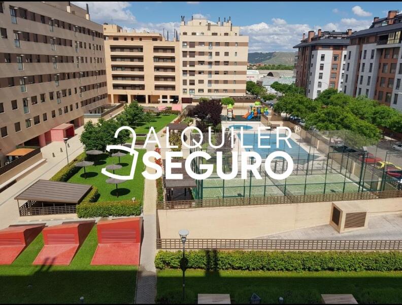 Inmueble en Calle Platino , MADRID