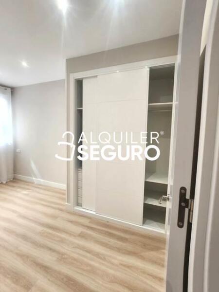 Inmueble en Calle Hormigo, MADRID