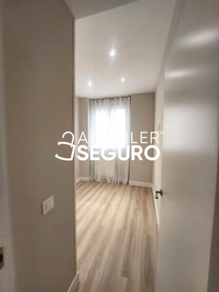 Inmueble en Calle Hormigo, MADRID