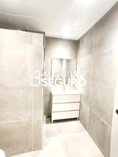 Inmueble en Calle Hormigo, MADRID