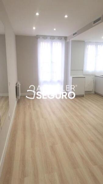 Inmueble en Calle Hormigo, MADRID