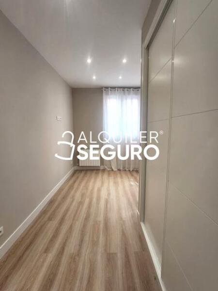 Inmueble en Calle Hormigo, MADRID