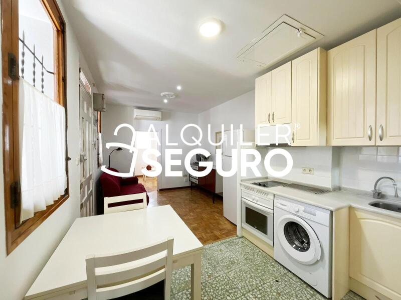 Inmueble en Calle de Topete, MADRID