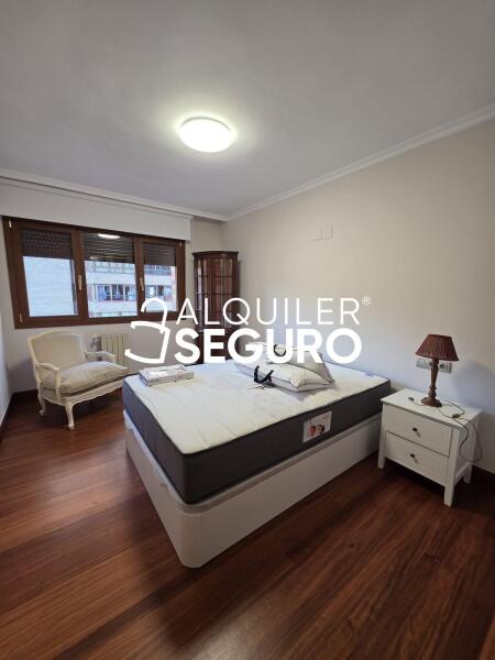 Piso en Calle Tomás Zubiria Ibarra, BILBAO VIZCAYA-BIZKAIA