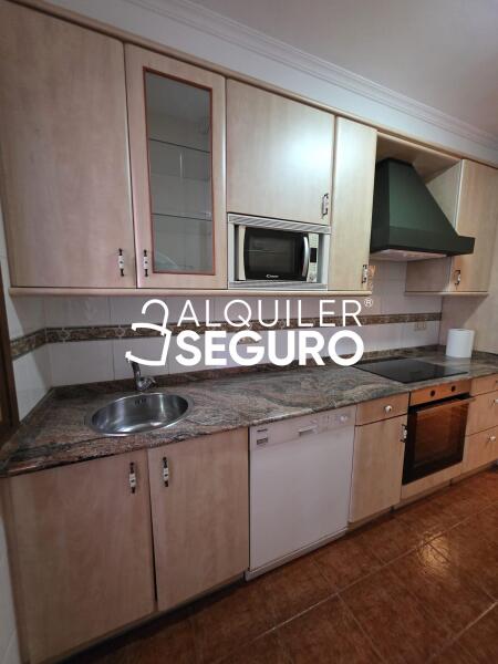 Piso en Calle Tomás Zubiria Ibarra, BILBAO VIZCAYA-BIZKAIA