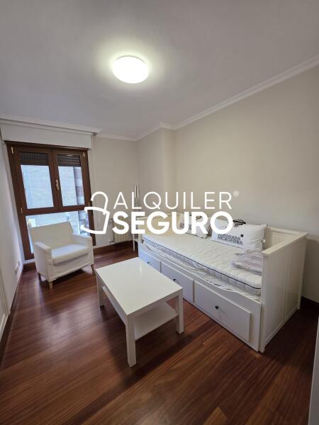 Piso en Calle Tomás Zubiria Ibarra, BILBAO VIZCAYA-BIZKAIA