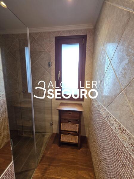 Piso en Calle Tomás Zubiria Ibarra, BILBAO VIZCAYA-BIZKAIA