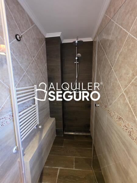 Piso en Calle Tomás Zubiria Ibarra, BILBAO VIZCAYA-BIZKAIA