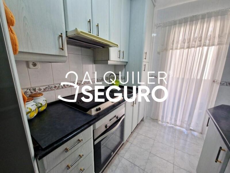 Piso en Paseo Riazor, FUENLABRADA MADRID