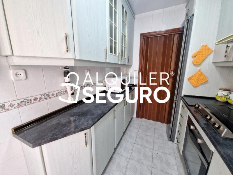 Piso en Paseo Riazor, FUENLABRADA MADRID