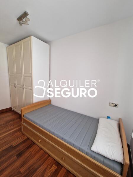 Piso en Avenida Ferrocarril, BILBAO VIZCAYA-BIZKAIA