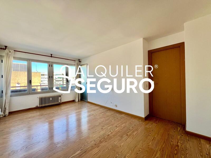 Inmueble en Calle Chiquinquirá, MADRID