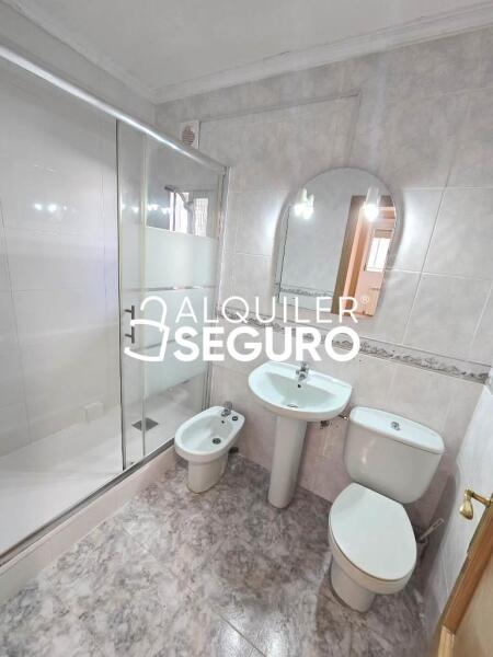 Inmueble en Plaza Pedro Blas, MADRID