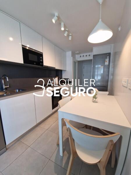 Piso en Calle Santa Ana, BILBAO VIZCAYA-BIZKAIA