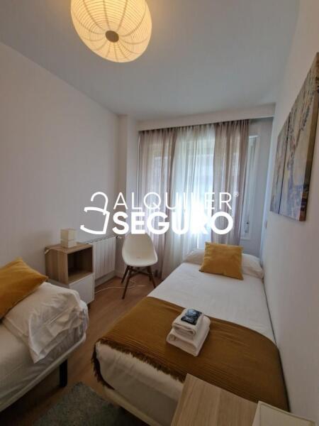 Piso en Calle Santa Ana, BILBAO VIZCAYA-BIZKAIA