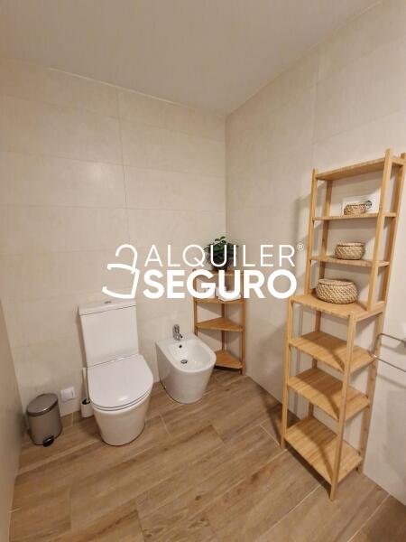 Piso en Calle Santa Ana, BILBAO VIZCAYA-BIZKAIA