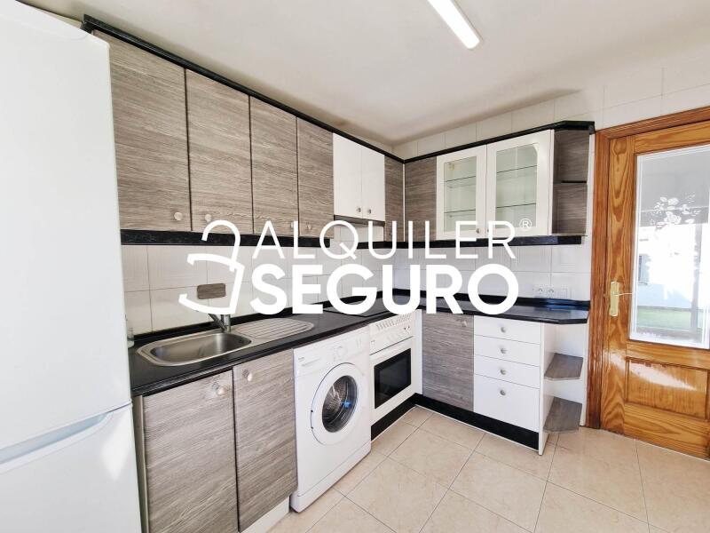 Piso en Calle La Tejera, VALDEMORILLO MADRID