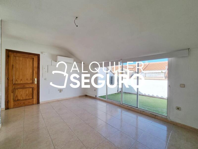 Piso en Calle La Tejera, VALDEMORILLO MADRID