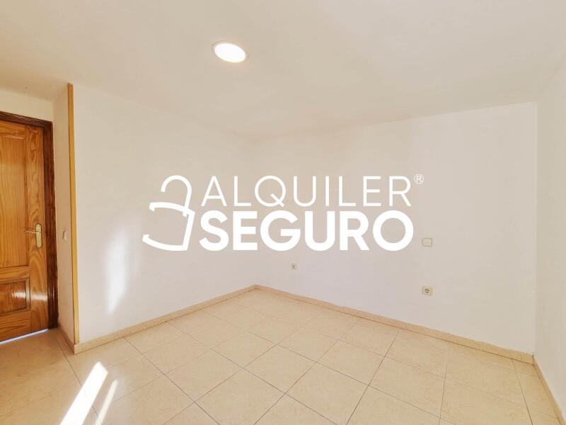 Piso en Calle La Tejera, VALDEMORILLO MADRID