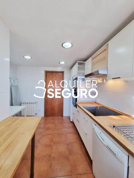 Piso en Avenida De Catedráticos, ALPEDRETE MADRID